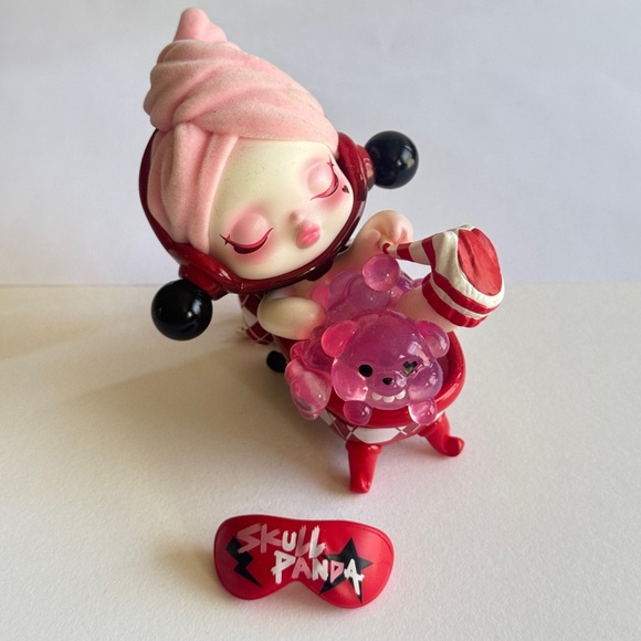 100% Auth. POPMART x Skullpanda Tell Me What You Want Series - Home Alone - Picture 6 of 6